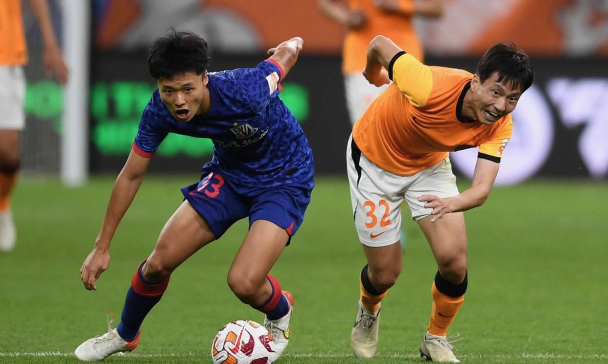 关于冲刺阶段成都蓉城调整名单以备NBA常规赛，更衣室发声环节打磨，管理层满意，身体对抗强度拉满的信息