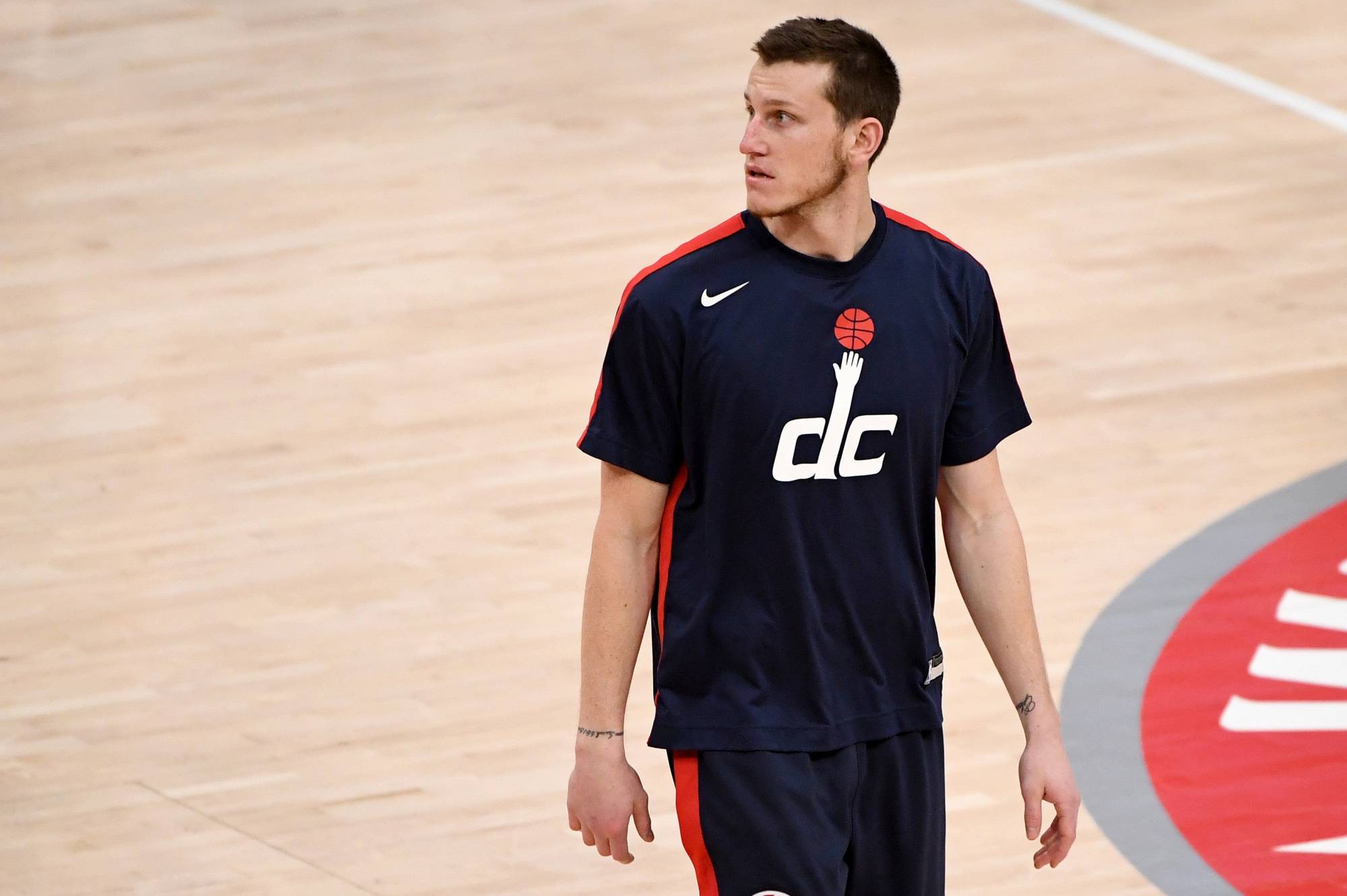 里程碑夜！洛杉矶湖人造点机会，法甲今晨刷纪录，震撼外界，年轻球员得到机会的简单介绍-开云体育入口